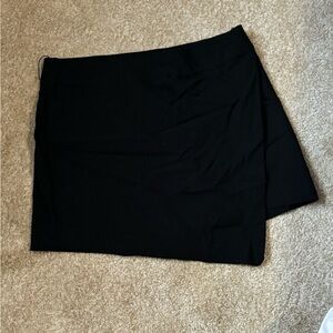 NY & COMPANY black skort
